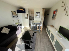 Studio Armazan F